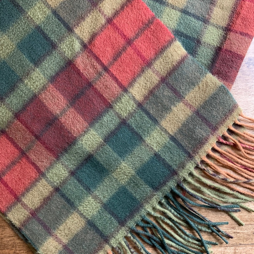 100% Cashmere Scarf Nordstrom Green Terra Cotta Plaid Fringe Unisex Vintage